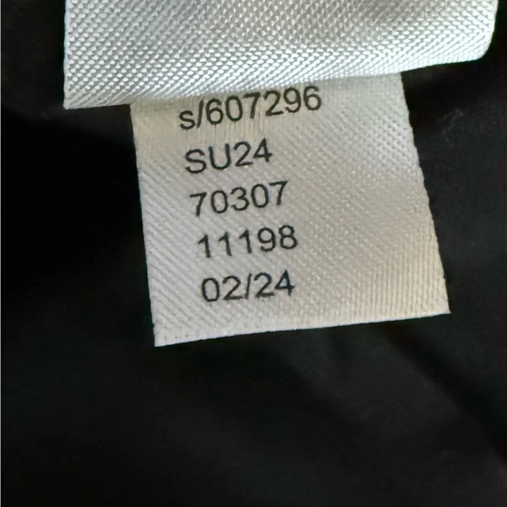 Ann Taylor LOFT Curvy Riviera Shorts in Doubleweave Black Size 2 New - Picture 3 of 7